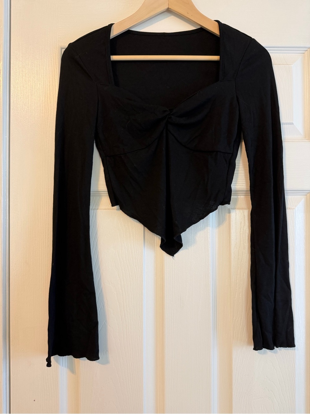SHEIN Black Long-Sleeve Top